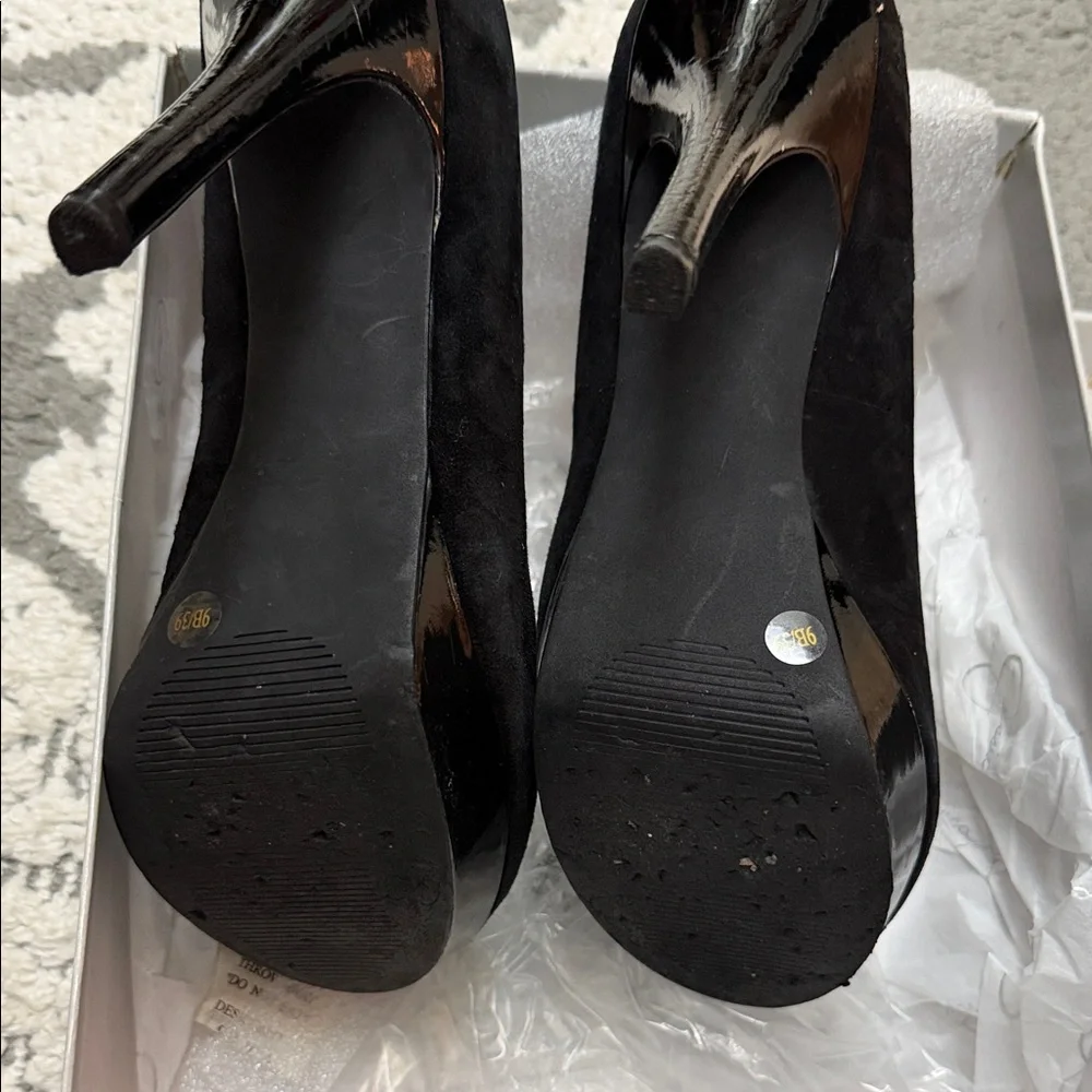 Jessica Simpson Black Suede Heels - Picture 2 of 2